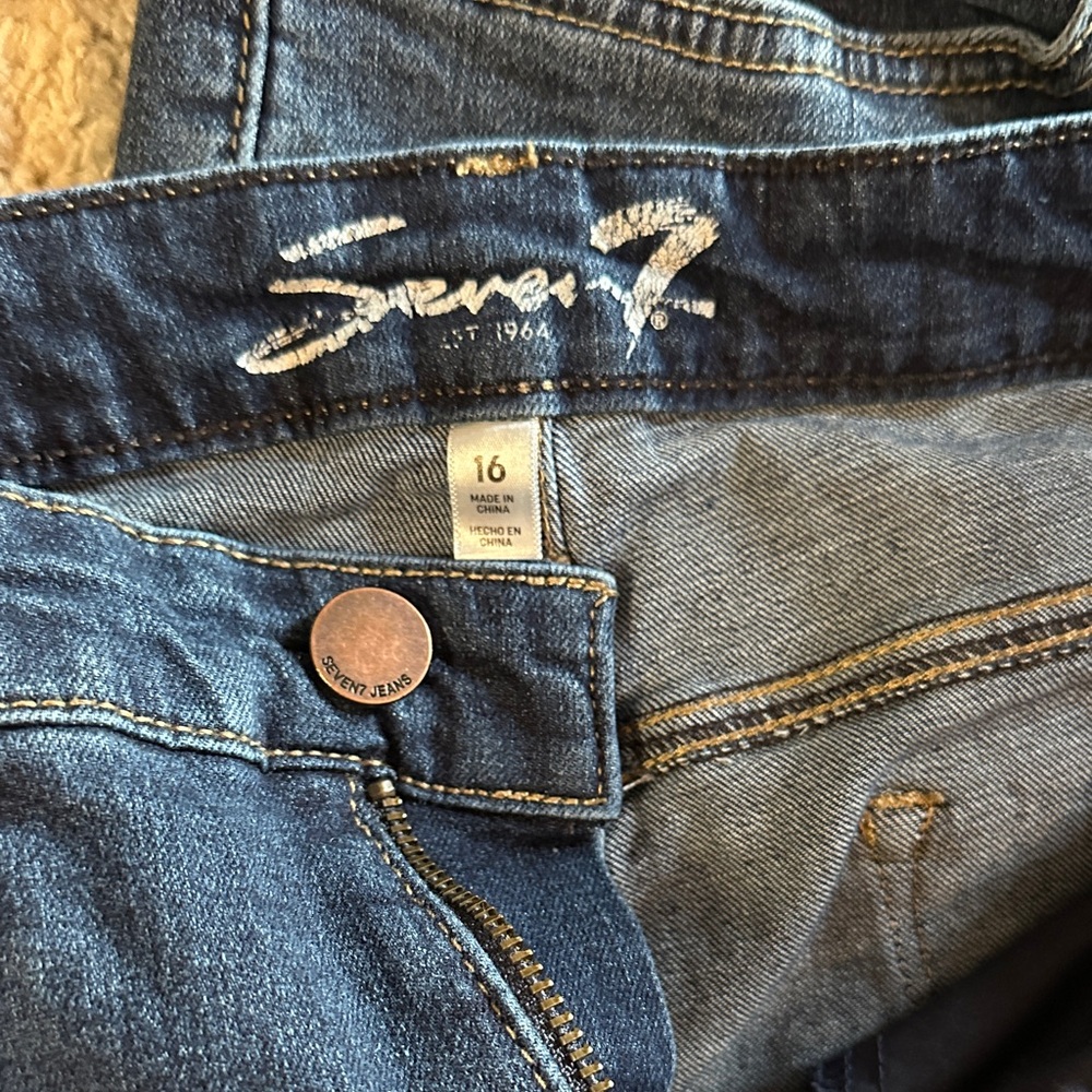 Bundle, 2pr size 16, Classic Blue Women's Jeans by 7Seven. Double your look! - Picture 6 of 8